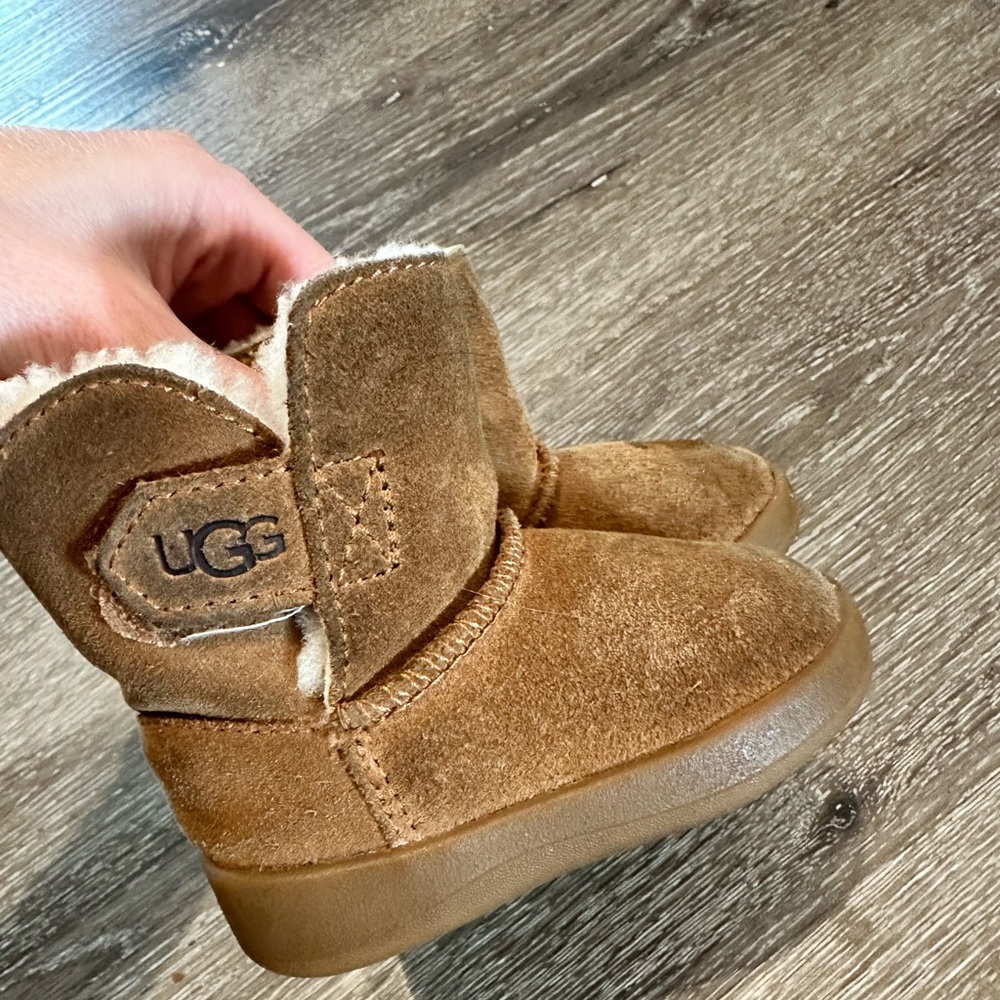 Baby Uggs
